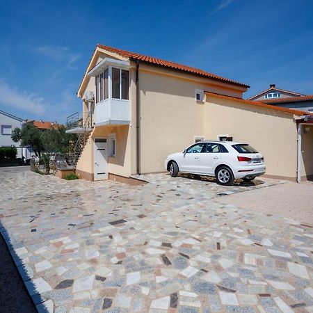 Apartmani Bakran Krk Town Εξωτερικό φωτογραφία