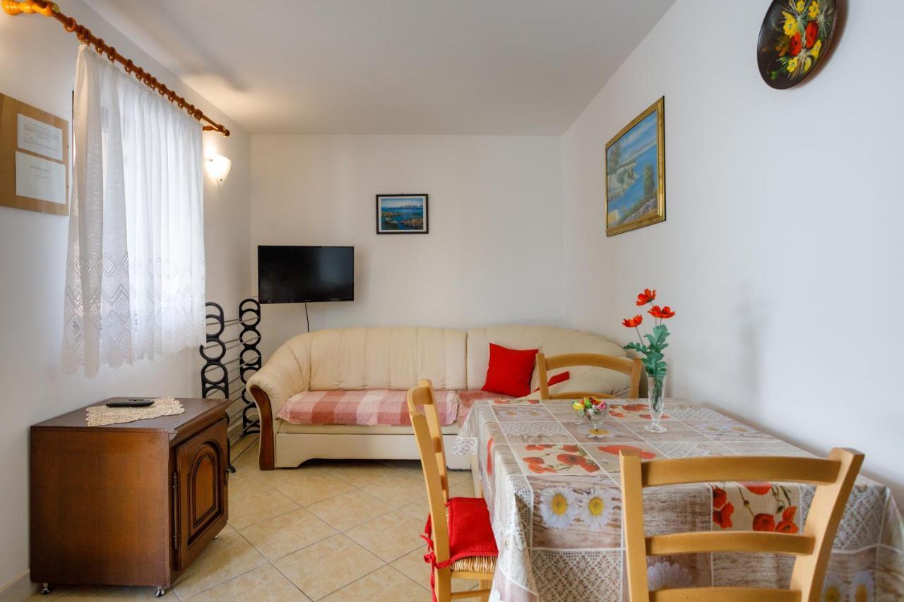 Apartmani Bakran Krk Town Εξωτερικό φωτογραφία