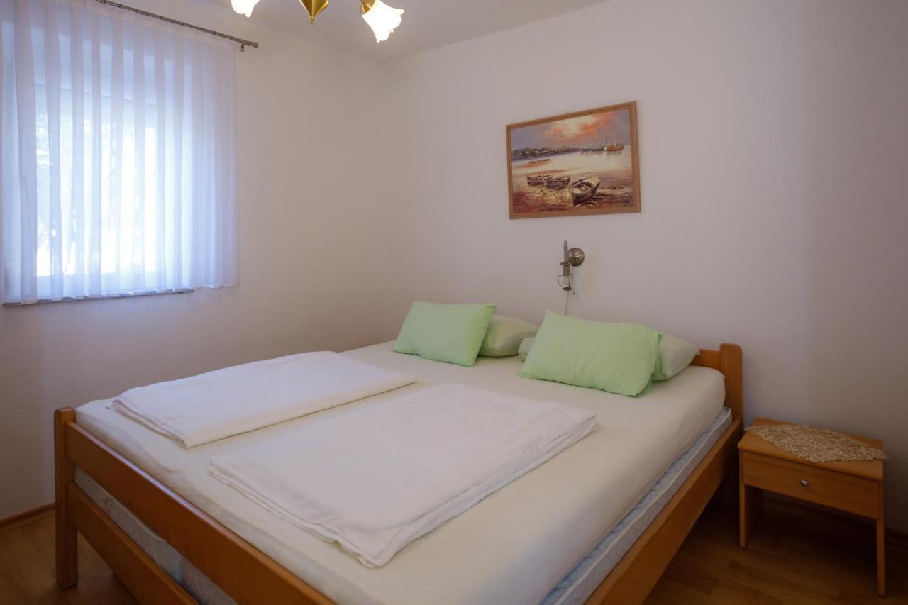 Apartmani Bakran Krk Town Εξωτερικό φωτογραφία