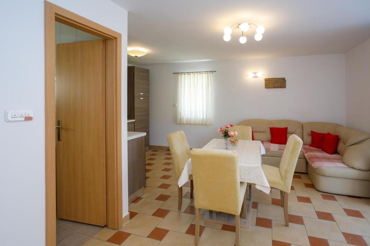 Apartmani Bakran Krk Town Εξωτερικό φωτογραφία