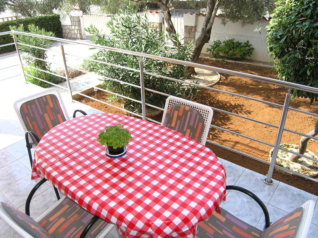 Apartmani Bakran Krk Town Εξωτερικό φωτογραφία